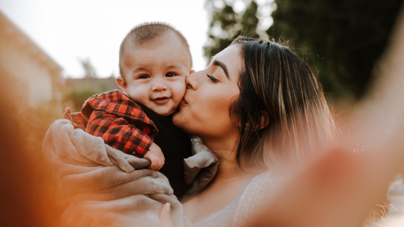 anneler-gunu-mesajlari-ve-anneler-gunu-siirleri