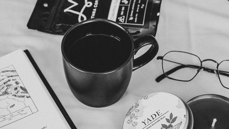 muhiku-hediye-kutusu-siyah-beyaz