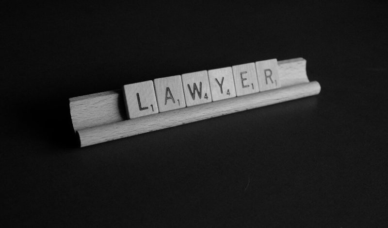 erkek-avukata-hediye