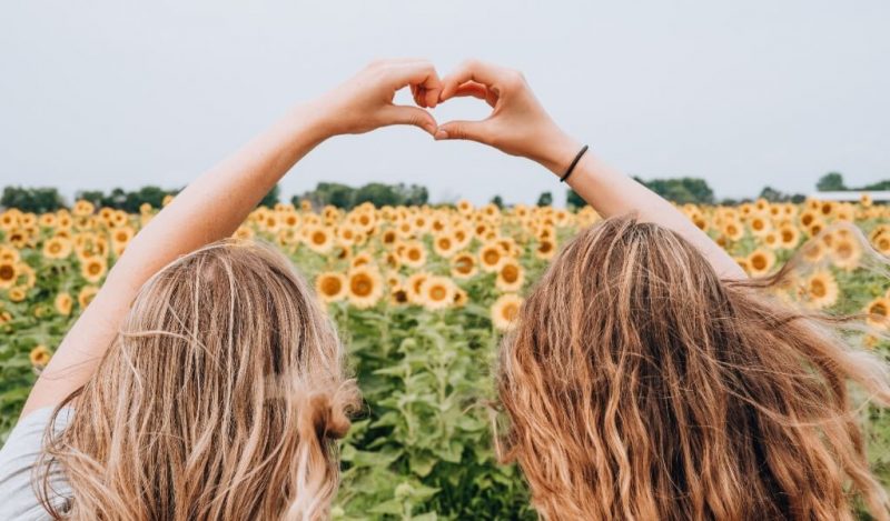 cocukluk-arkadasa-dogum-gunu-mesaji-fikirleri