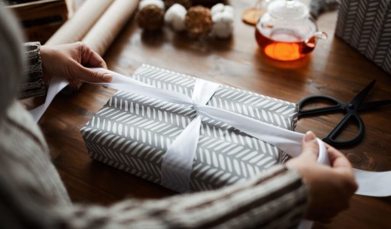 kadinlar-gunu-hediye-kutusu-nasil-hazirlanir