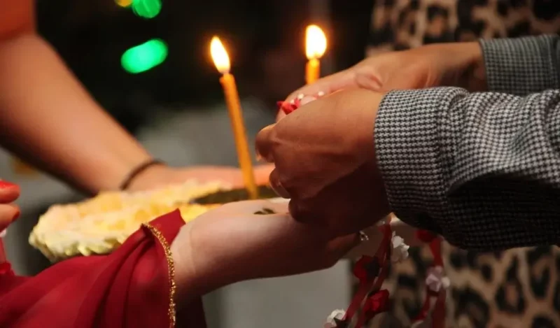 uygun-fiyatli-kina-hediyelikleri