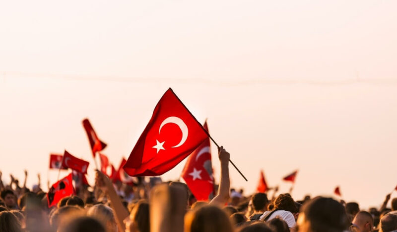 milli-egemenligi-anlatan-ozgurluk-siirleri