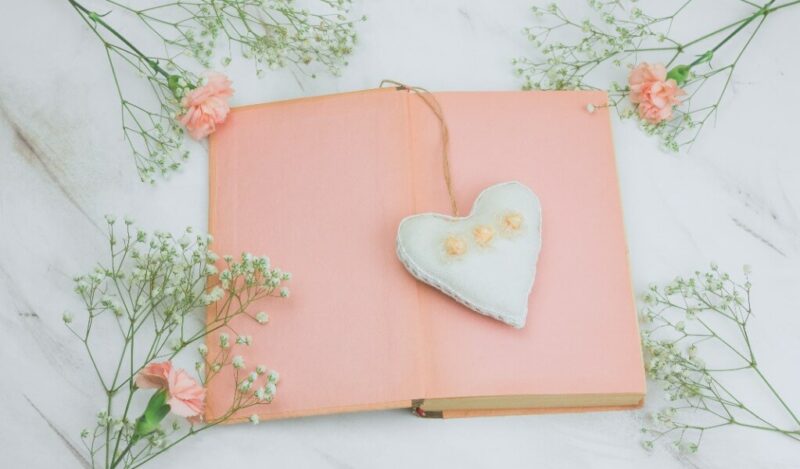 asker-sevgiliye-kitap-hazirlama