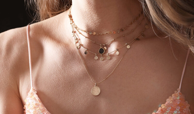 sacinizdan-yapilmis-kolye