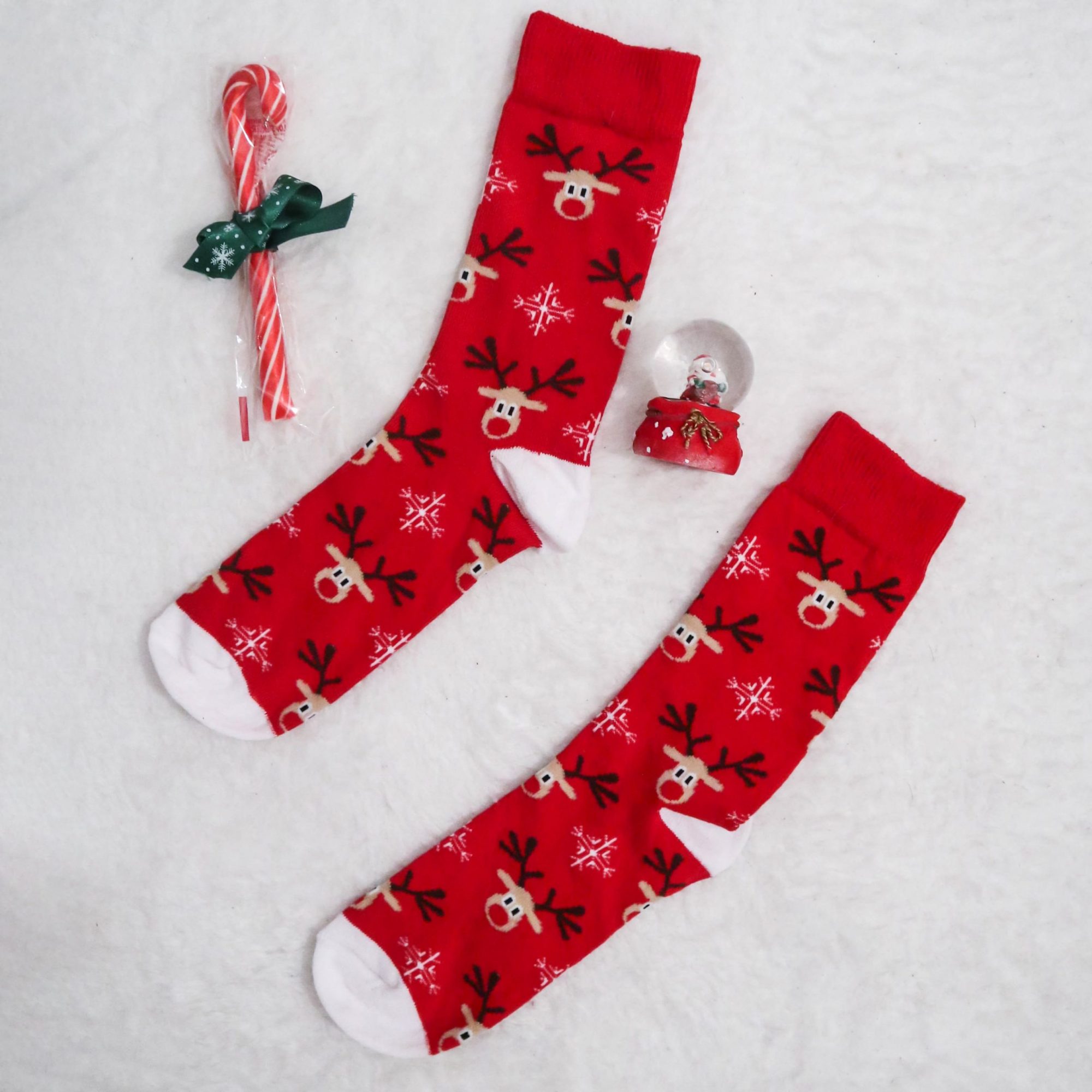 Moonwalk Sock – Kış Temalı Kırmızı Geyikli Çorap