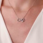 Gümüş - 925 Ayar Swarovski Taşlı Sonsuzluk Motifli Kolye