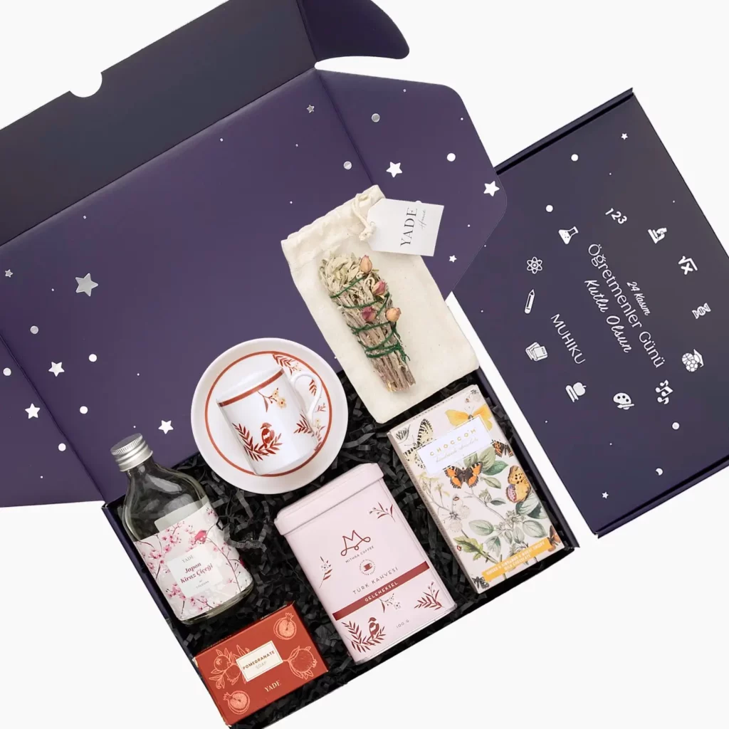 Öğretmene Keyif Hediye Kutusu Öğretmene Keyif Hediye Kutusu