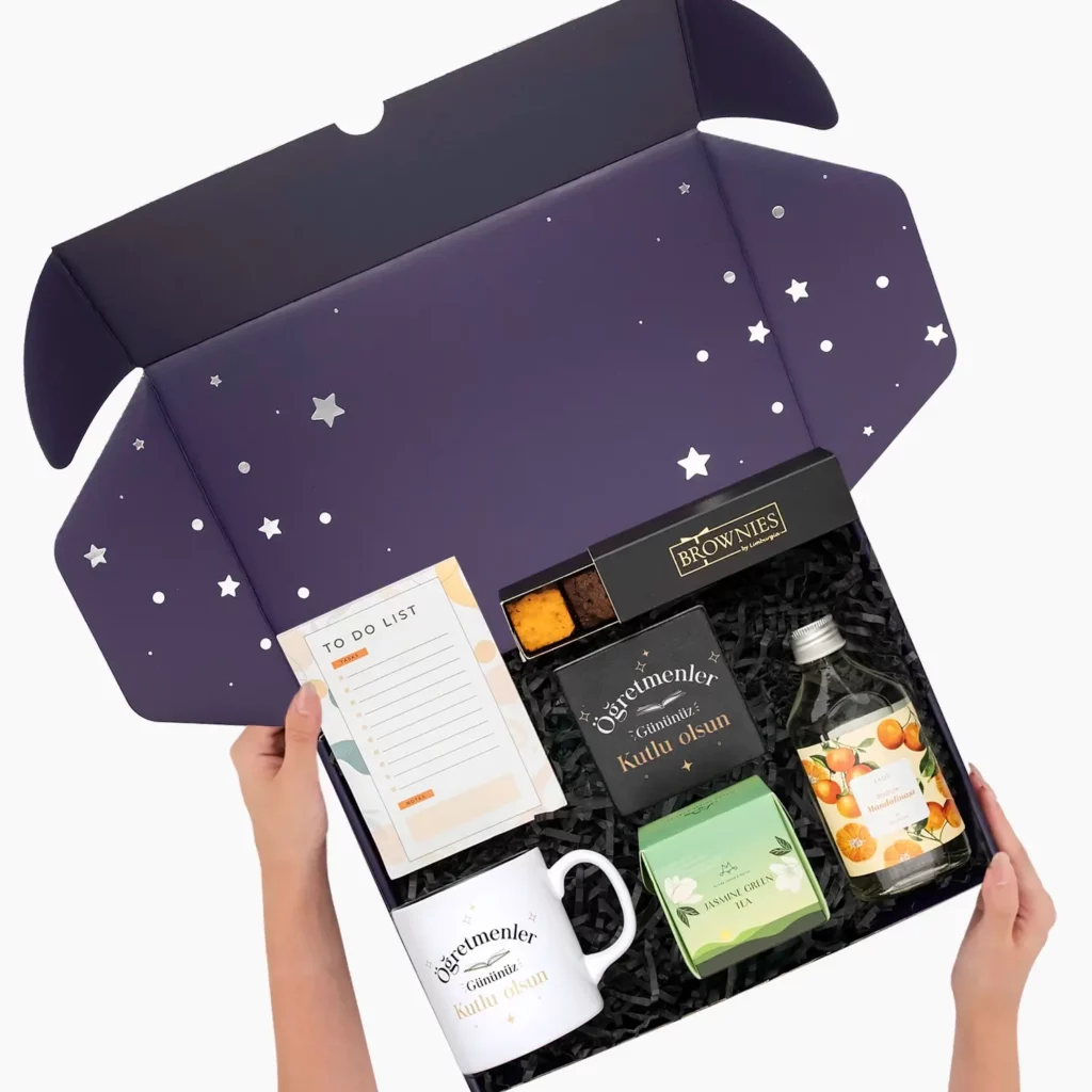 Öğretmenler Günü Hediye Kutusu Öğretmenler Günü Hediye Kutusu