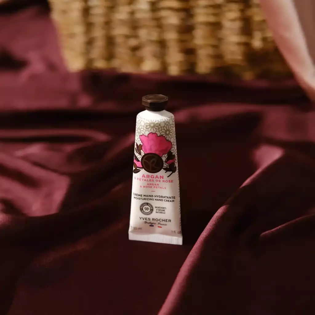 Rose Hediye Kutusu Rose Hediye Kutusu