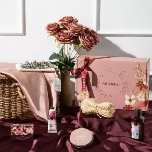 Bakım Günü Hediye Kutusu