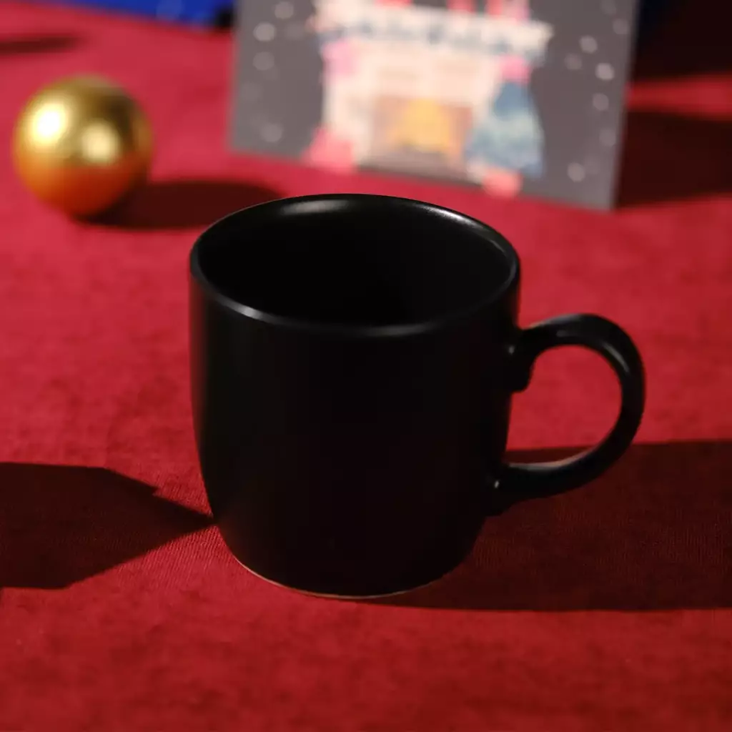 Tatlı Bir Hatıra Yılbaşı Hediye Kutusu Tatlı Bir Hatıra Yılbaşı Hediye Kutusu