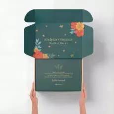 Kadınlar Günü Karşılama Kartı