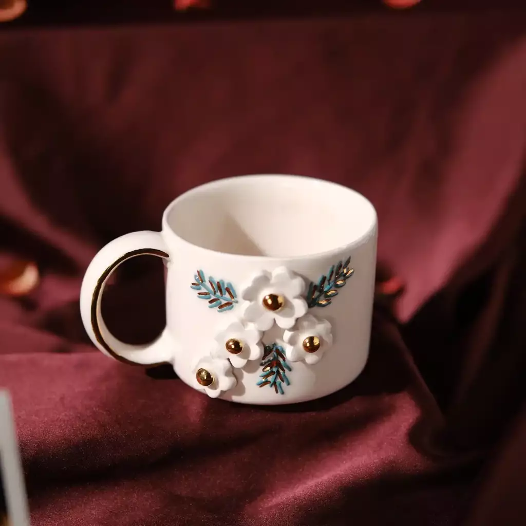 Sevgiliyi Gülümseten Hediye Kutusu Sevgiliyi Gülümseten Hediye Kutusu