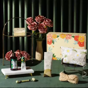 Çiçeksi Kokular Hediye Kutusu