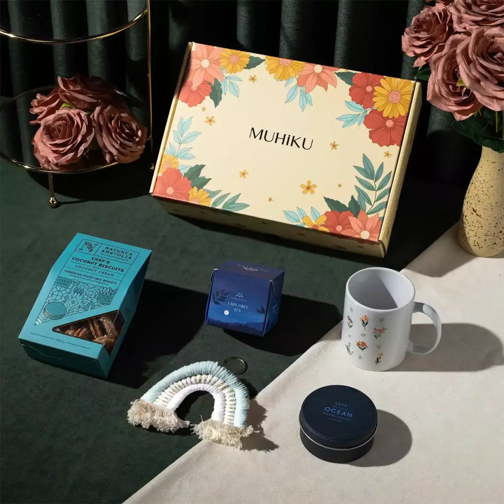 Mavi Esinti Hediye Kutusu Mavi Esinti Hediye Kutusu