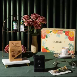 8 Mart Dünya Kadınlar Günü Hediye Kutusu