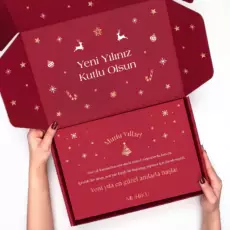 Yılbaşı Karşılama Kartı - Kırmızı